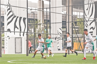 申捷策略 桥下空间  别有洞天（探访·城市更新）